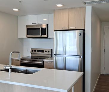 2bed 2bath Corner Unit; Lodges – Available November 1st – Unit 1-306 - Photo 2