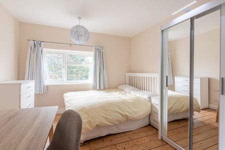 Evelyn Crescent , Burton Stone Lane - P10794 - Photo 4