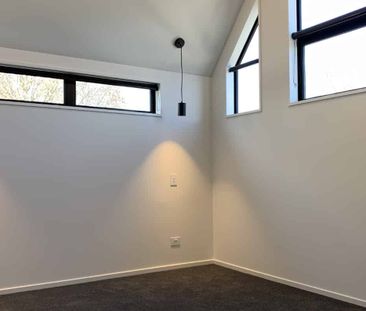 As New 2 Bedroom Townhouse in Somerfield - Photo 5