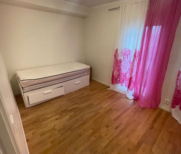 Blyvägen, Järfälla - Photo 2