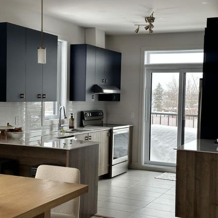 Très grand 4 1/2 St-Janvier Mirabel - Photo 3