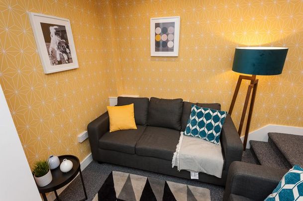 5 bedroom apartment to rent - Photo 1