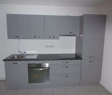 Location Appartement 3 pièces 65m² - Photo 3