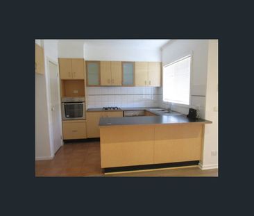 19 Durack Circuit, Taylors Hill, Vic 3037 - Photo 6