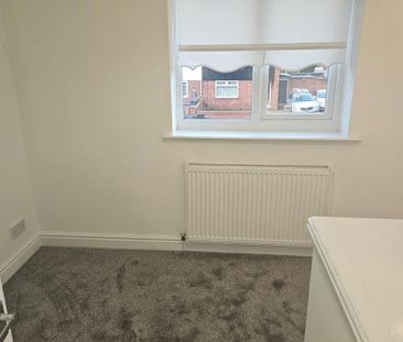 3 bedroom house to rent - Photo 2