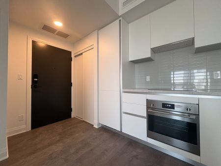 For Lease - 2 Erskine Road Unit# 2501, Mississauga, Ontario - Photo 4