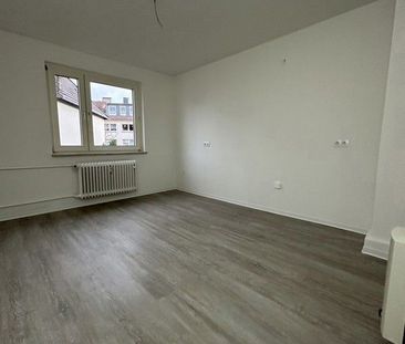 Frisch renovierte 2-Zi.-Whg. mit neuem Badezimmer - Foto 4