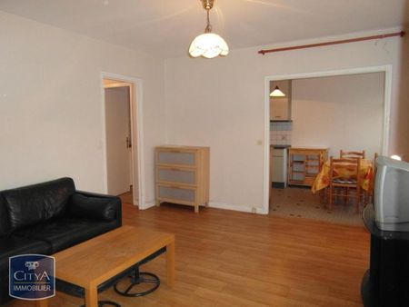 Location Appartement 2 pièces 48m² LILLE 59000 - Photo 2