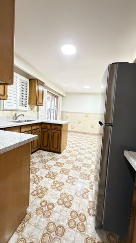 For Lease - 27 Bowhill Crescent Unit# Main, Toronto, Ontario - Photo 5