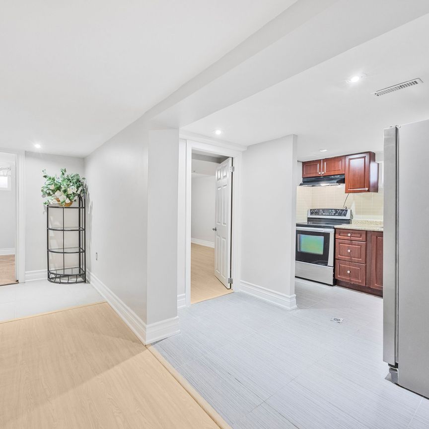 For Lease - 228 Penn Avenue Unit# Basement, Newmarket, Ontario - Photo 1