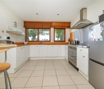 3 bedroom detached house to rent - Photo 6