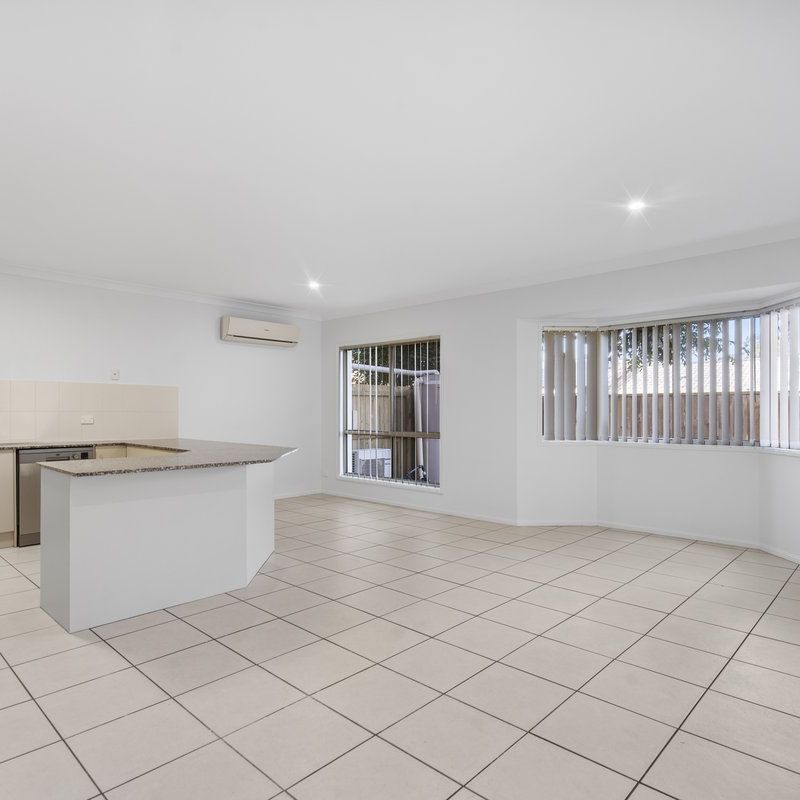 Four Bedroom Townhouse in Coomera! - Photo 1