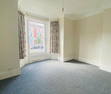 College Road, EASTBOURNE - Photo 2