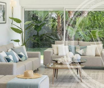 Tout savoir sur cette maison dans le quartier Le Riou, à Cannes - Photo 1