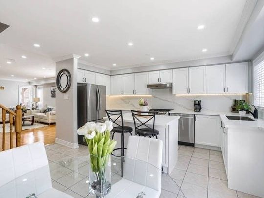 For Lease - 279 Fitzgerald Crescent Unit# Upper Level, Milton, Ontario - Photo 1