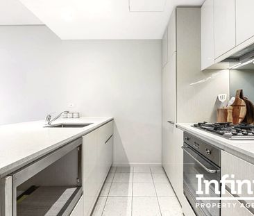 STYLISH & CONVENIENT RESORT STYLE APARTMENT IN RYDE - Photo 6