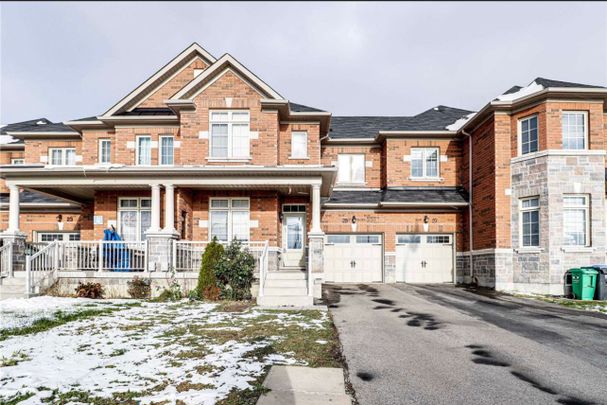 For Lease - 25 Zamek Street, Brampton, Ontario - Photo 1