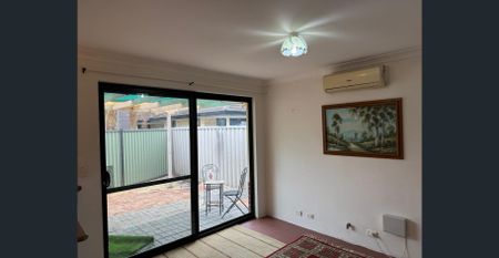 Low Maintenance 3-Bedroom Home in the Heart of Kelmscott - Photo 2