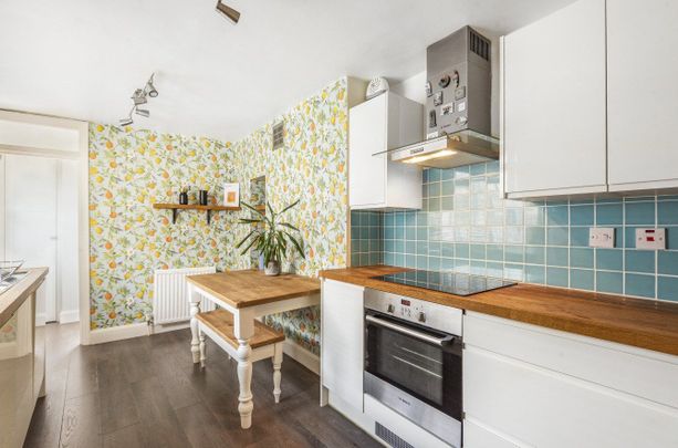 Fort Road, London, SE1 - Photo 1