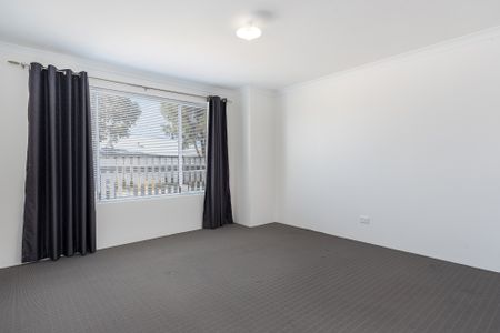 25 Tallering Way - Photo 3