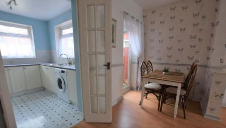 2 Bed Terraced House, Middleton Road, L7 - Photo 5