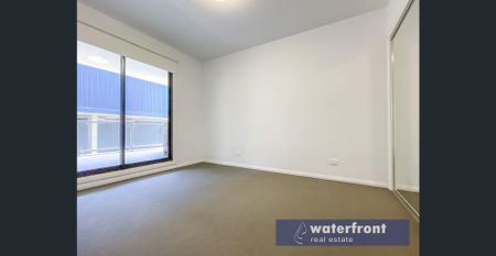SPACIOUS 2 BEDROOM APARTMENT IN A GREAT UNI HILL LOCATION - Photo 2