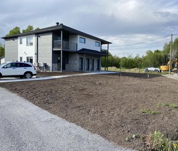 Logement 4 1/2 Très Récent (2024) - RDC - Photo 3