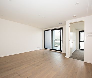 113/16 Woorayl Street, Carnegie VIC 3163 - Apartment For Rent | Domain - Photo 2