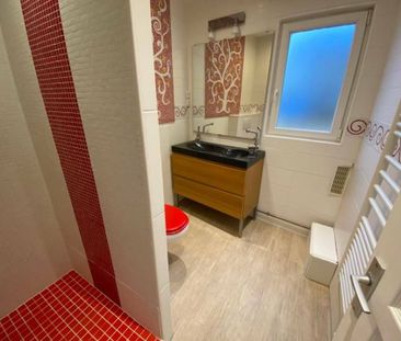 Location Appartement 3 pièces 51m² NICE 06100 - Photo 3