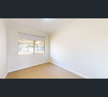 83 Sacramento Ave, Beechboro, WA 6063 - Photo 4