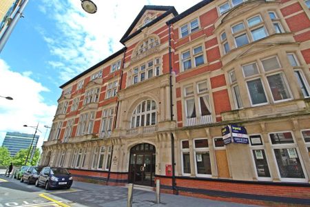 Kings Court, 6 High Street, Newport - Photo 3
