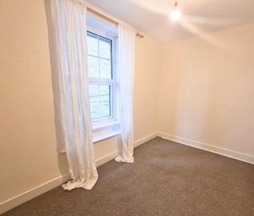 3 bedroom end of terrace house to rent - Photo 6