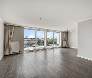 Appartement te huur in Kortrijk - Photo 1