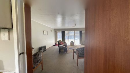 Paraparaumu Beach - 2 bedrooms - Photo 4