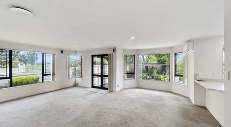 MILSON - 3 BEDROOMS - Photo 2