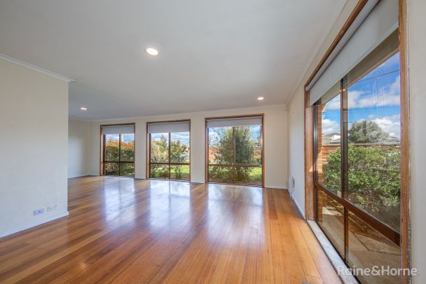 Large Family Home in Perfect Location - Photo 1