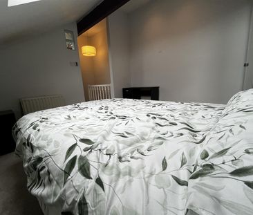 3 bedroom terraced house to rent - Photo 6