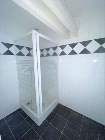 Location Appartement 3 pièces 47m² - Photo 3