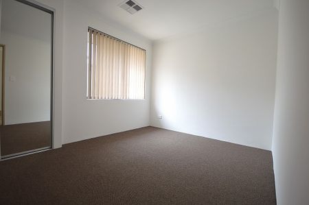 47C Russell Street, East Cannington WA 6107 - Photo 5