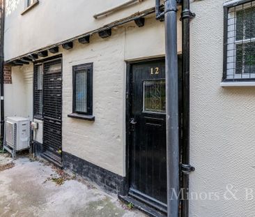 3 bedroom maisonette to rent - Photo 4