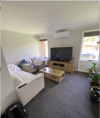 5 Noreen Place, Orange NSW 2800 - House For Rent | Domain - Photo 1