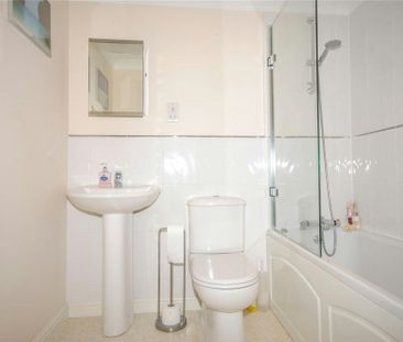St. Francis Close, Berkhamsted, Berkhamsted, HP4 3FQ - Photo 5