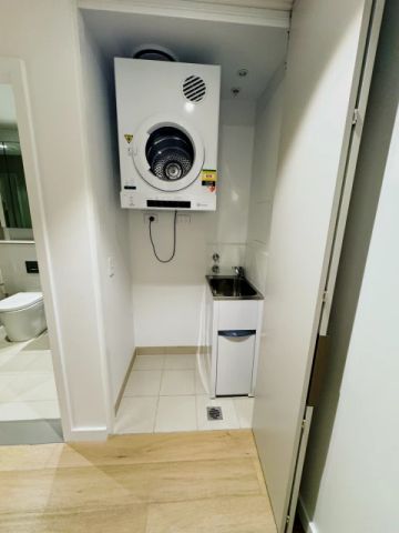 1 bed 1 bath-602 - Photo 5