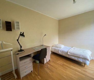 Location Appartement 2 pièces Meublé 58m² MONT ST AIGNAN 76130 - Photo 2