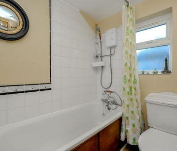 2 bedroom flat to rent - Photo 6