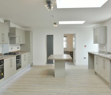 £650 - To Let - Photo 5