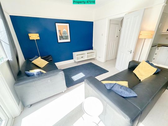 6 bedroom semi-detached house to rent - Photo 1