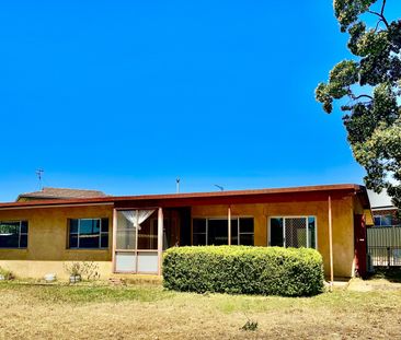 Convenient South Dubbo Location - Photo 3