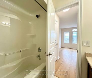 For Lease - 56 Bloom Crescent, Hamilton, Ontario - Photo 4