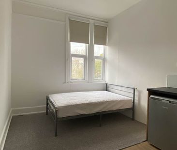 1 bed studio flat to rent in Powderham Crescent, Exeter, EX4 - Photo 4